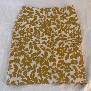 LOFT Gold floral pencil skirt